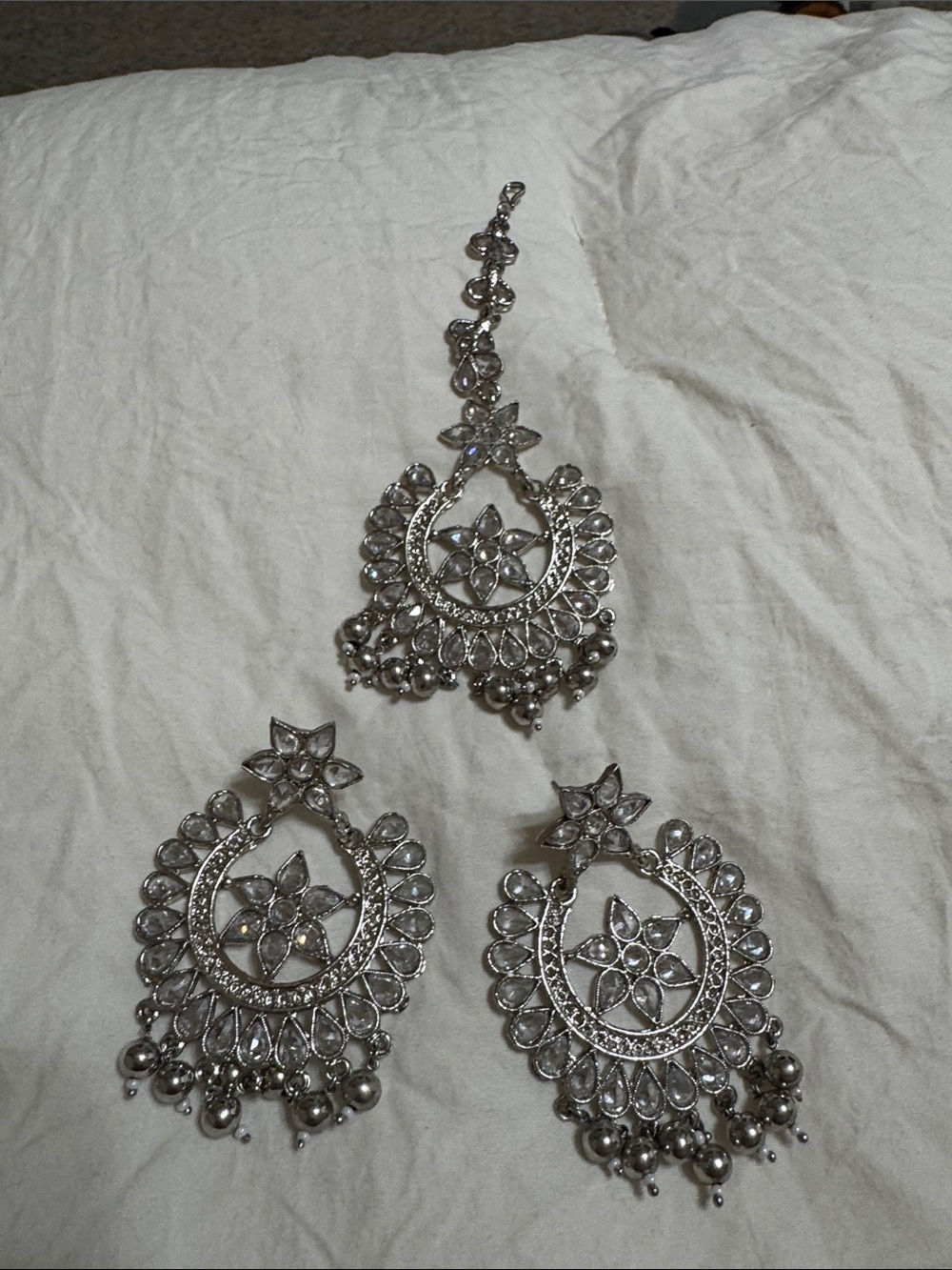 Silver-Tone Floral Filigree Earrings and Maang Tikka Set - Women Jewelry